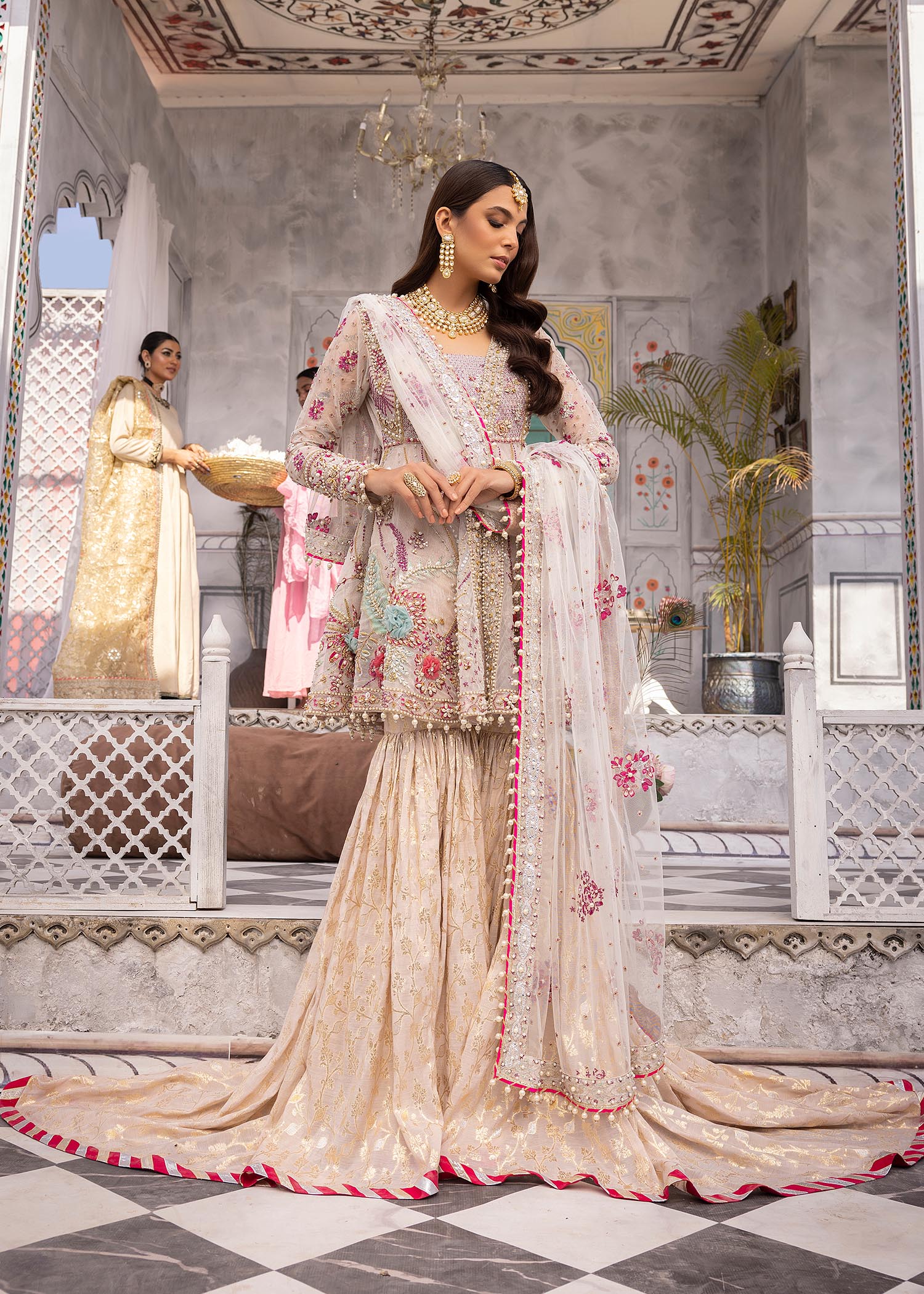 Pakistani designer store formal wear 2018