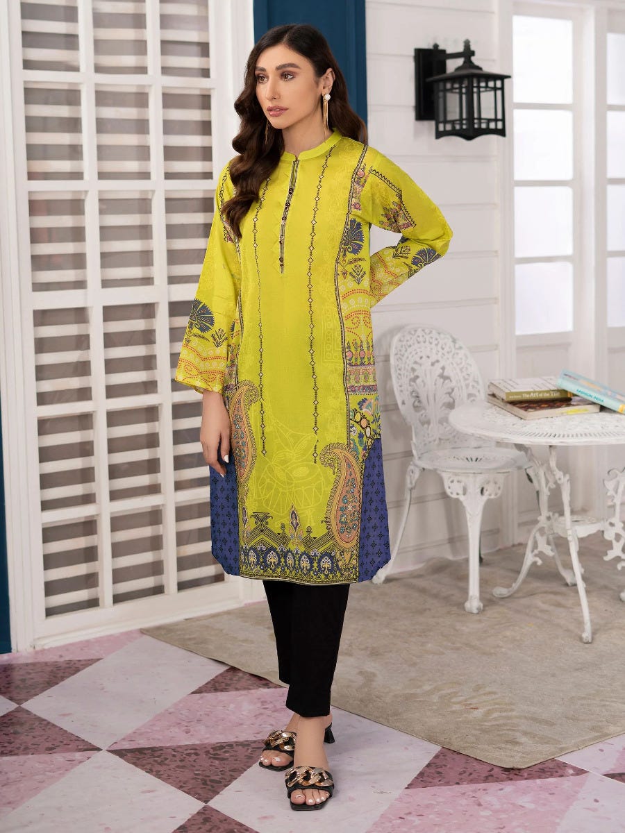 Have a look at Limelight Ready to Wear Winter Collection – Limelightpk