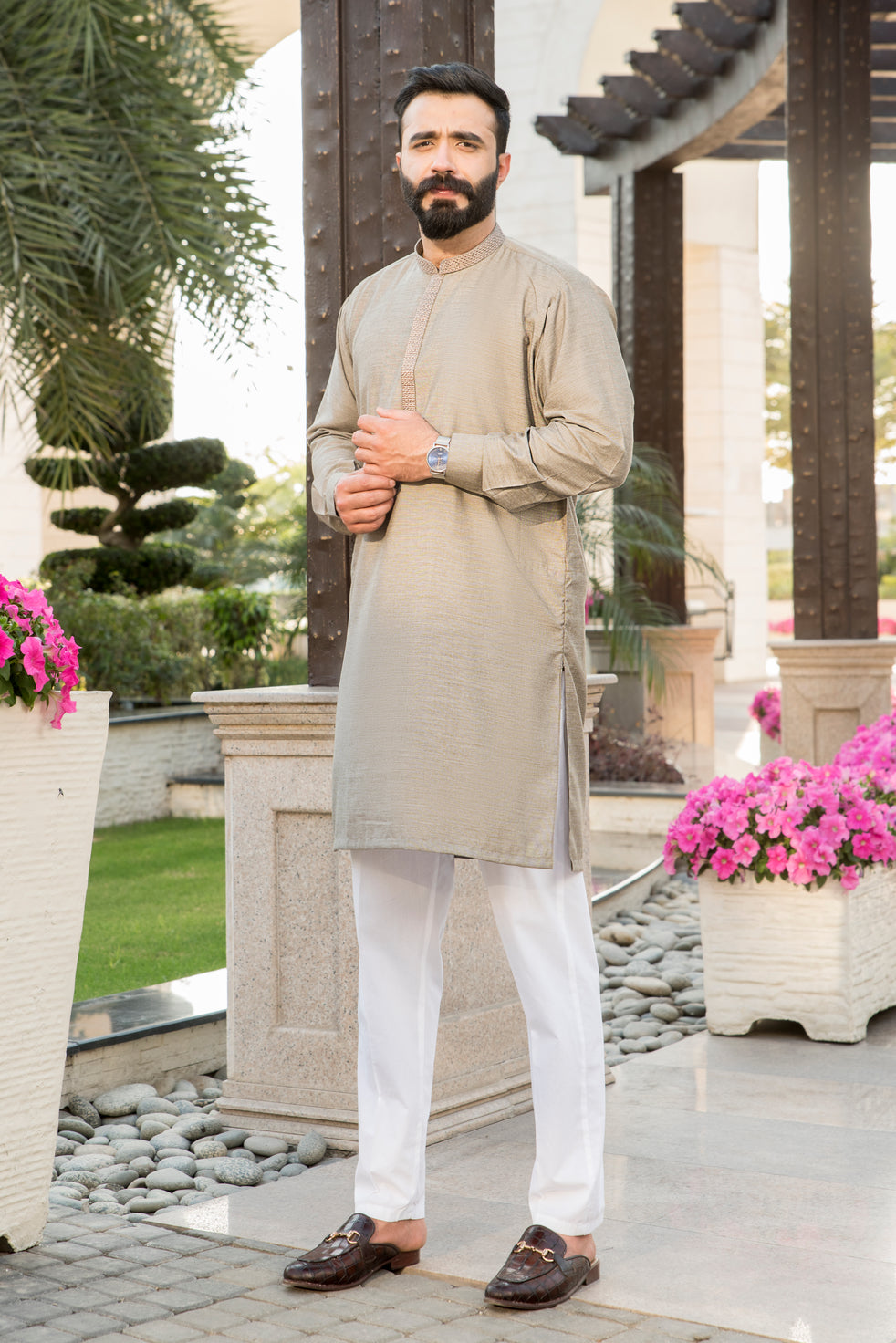 Kurta hot sale with loafers