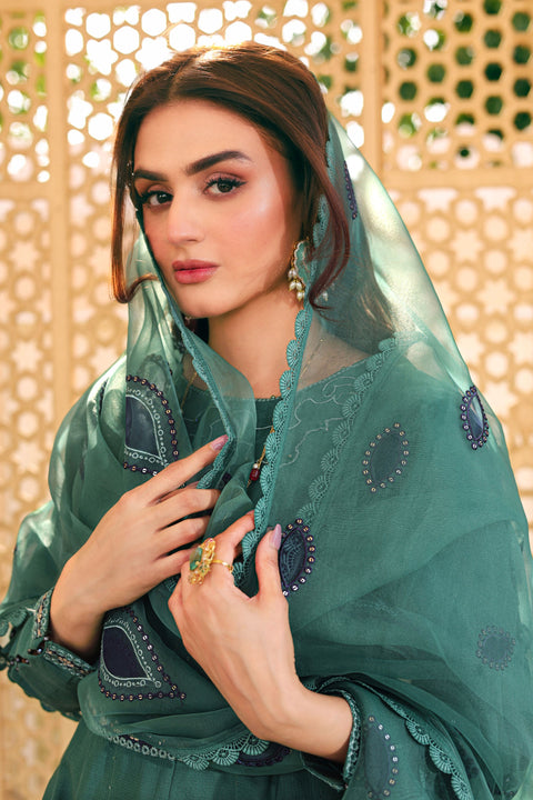 Hira Mani ft. Mona Jacquard Collection HMM5