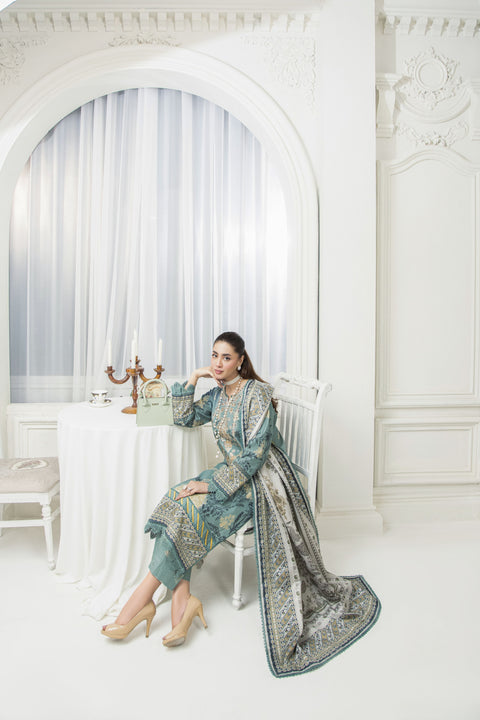 Ice Blue  Embroidered 3pc Khaddar Winter Suit SKK3