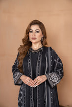 3pc Lawn Printed Dress by Aabpara 02