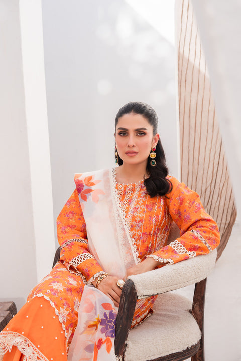 Ayeza Khan ft. Mona Eid Collection MAKW2