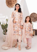 Ayeza Khan ft. Mona Eid Collection MAKW5