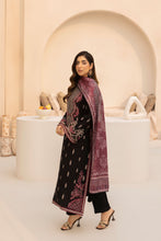 Threads of Elegance Winter Collection by Mohagni TEM6