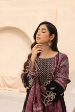 Threads of Elegance Winter Collection by Mohagni TEM6