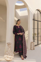 Threads of Elegance Winter Collection by Mohagni TEM10