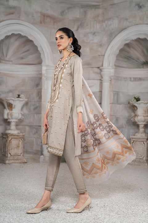 3pc Lawn Embroidered Dress by Arwah YC4