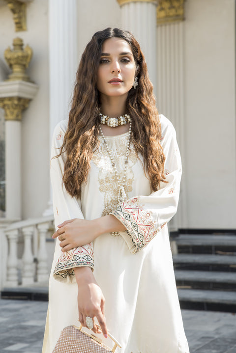 Eid Whispers Raw Silk Collecton by Gul Warun EWS3