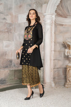 Zaiwa Embroidered Lawn ZC01