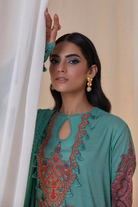 Sana Safinaz Muzlin Ready to Wear Embroidered Lawn Collection 02A