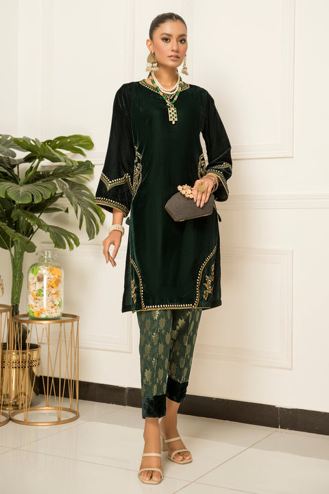 Velvet Embroidered Ready to Wear 2 Pcs Dress by Aabpara 02