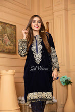 Velvet Ready to Wear Embroidered Collection by Gulwarun 13