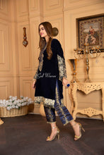 Velvet Ready to Wear Embroidered Collection by Gulwarun 13