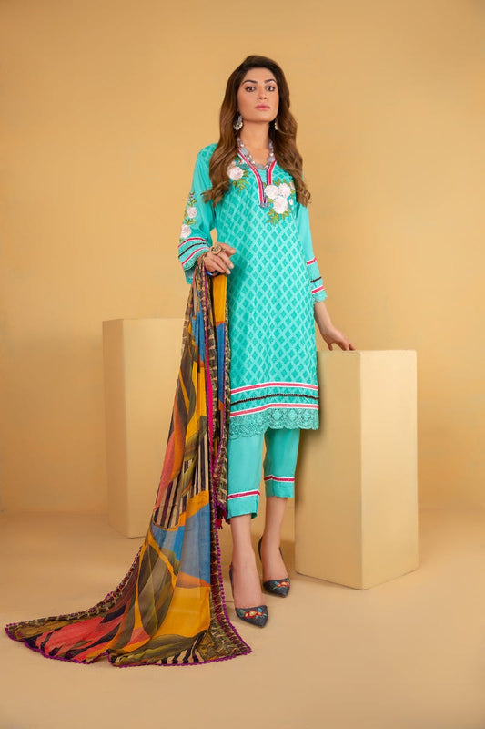 Ready to Wear Embroidered Pret Collection by Gulwarun 10