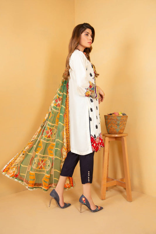 Ready to Wear Embroidered Pret Collection by Gulwarun 01