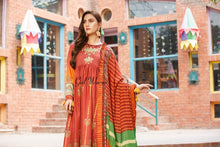 Gulwarun Eid Lawn Ready to Wear Collection 10