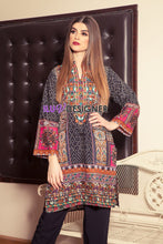 Ready to Wear Embroidered Kurta by Sakeena Hasan