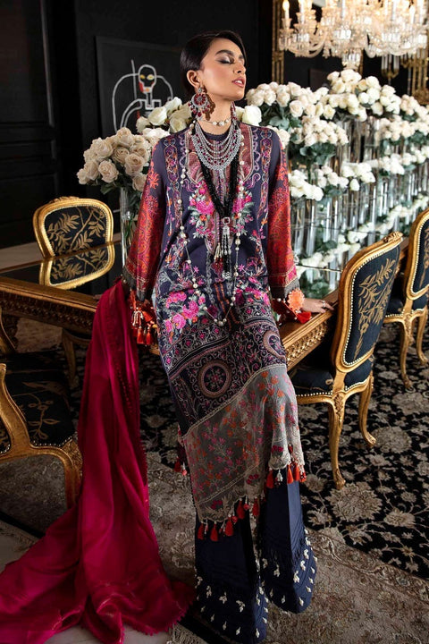 Sana Safinaz Luxury Lawn Ready to Wear Collection 06A