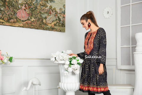 Ready to Wear Embroidered Kurta by Sakeena Hasan 04