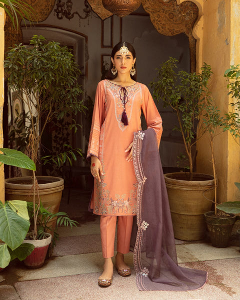 Luxury Lawn Ready to Wear Embroidered Collection by Shanyera 02