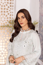 Women Chiffon Collection with Handwork by Simrans 02