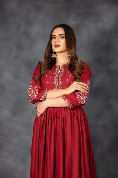 Ready to Wear 2 Pcs Kashmiri Embroidered Dress by Zaiwa 05