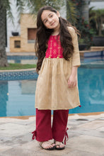 Girls Ready to Wear Lawn Kurta 01